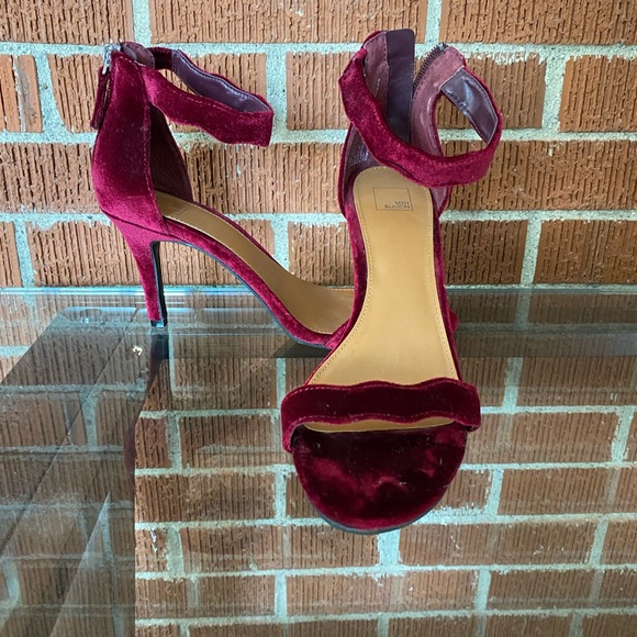 14th & Union Shoes - Velvet heels